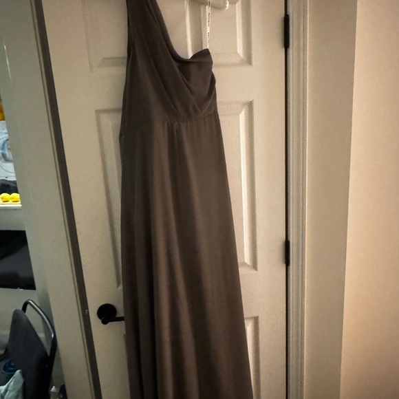 Birdy Grey Kira Dress with Slit in Thyme - Picture 2 of 6